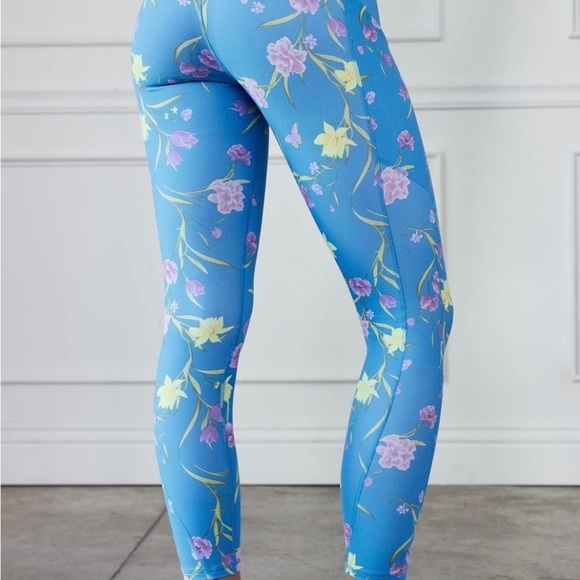 Fabletics Oasis PureLuxe High-Waisted 7/8 Legging Small - Picture 2 of 4